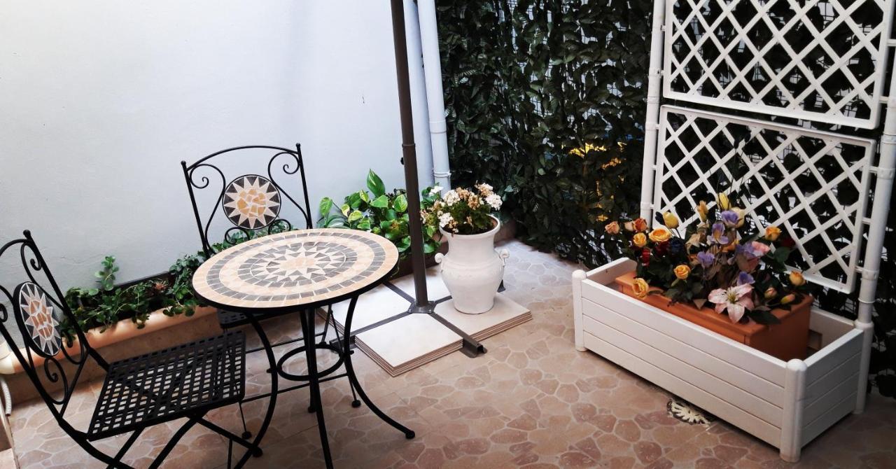 L'Opera Dei Pupi B&B Avola Dış mekan fotoğraf